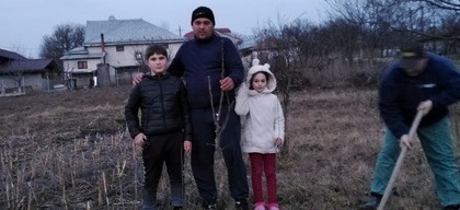 Perenbomen worden geplant